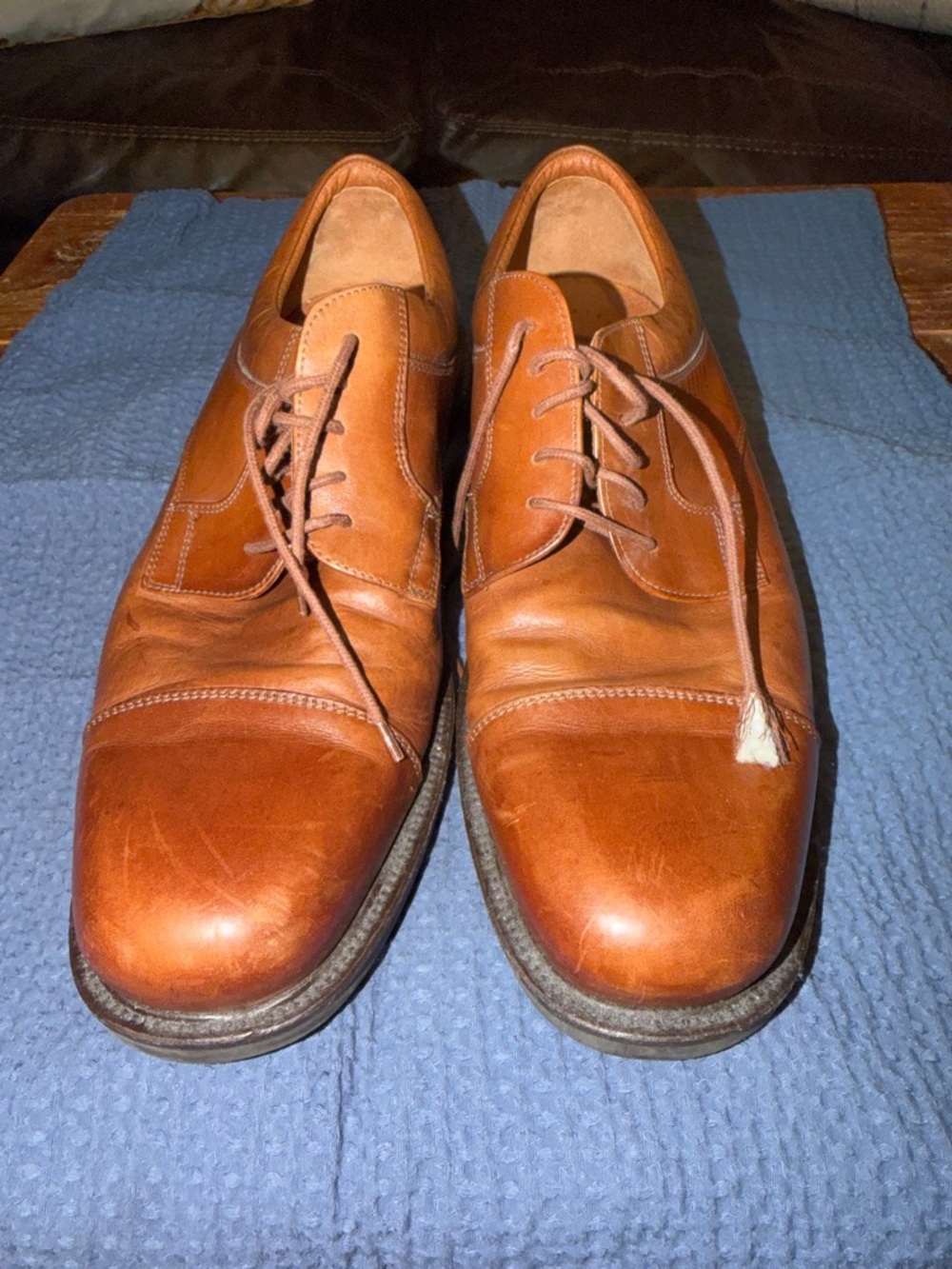 Johnston & Murphy Men's Cap-Toe Derby in Cognac Brown - Picture 2 of 4